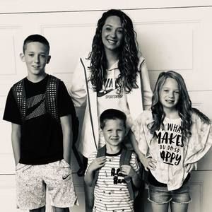 Meet your Posher, Jasmine